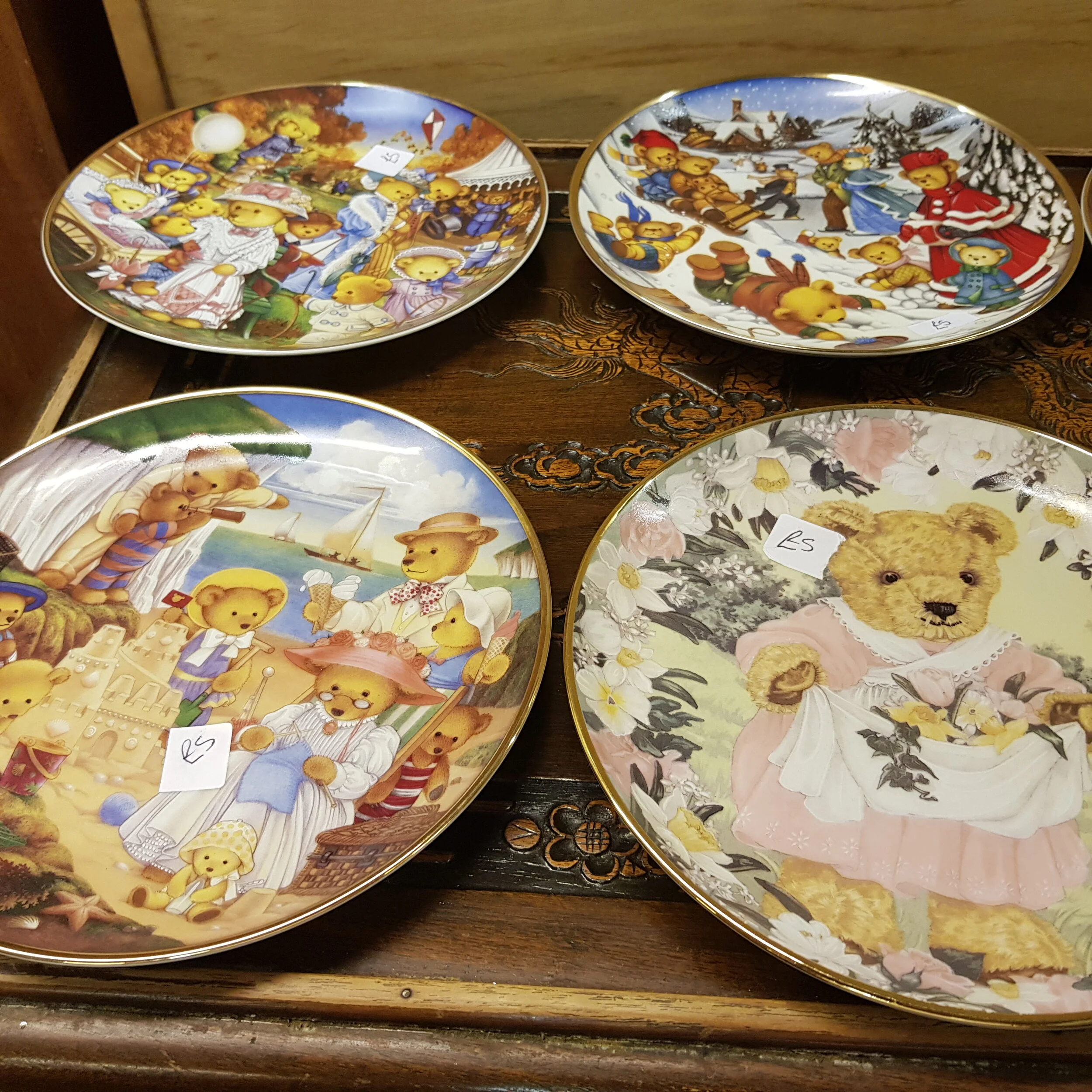 5 each Franklin mint teddy bear plates RG Scott Furniture Mart